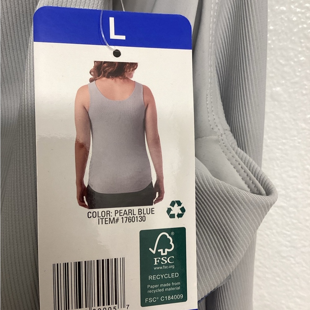 32 Degrees Soft Rib Tank Top Built-in Bra - Picture 6 of 9